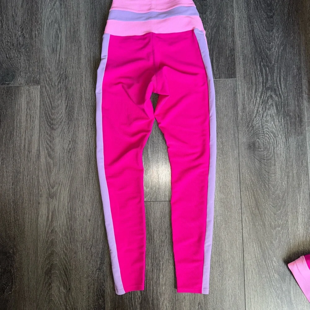 Beach Riot Mariella Legging Raspberry Colorblock - Picture 4 of 8
